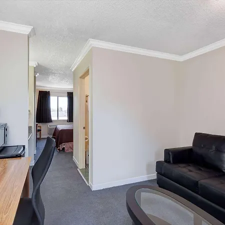 Travelodge By Wyndham Pasadena Central